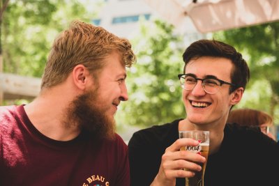 Mannen zijn eenzamer dan ooit, maar niemand praat erover